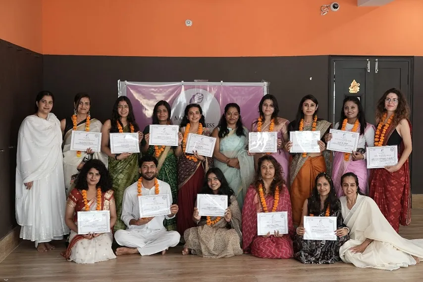 Drashta Yoga Gallery Image 29